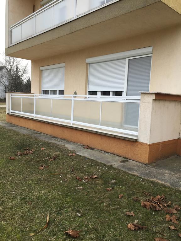Thermal Next I Weninger Apartman Kiskunhalas Exterior foto